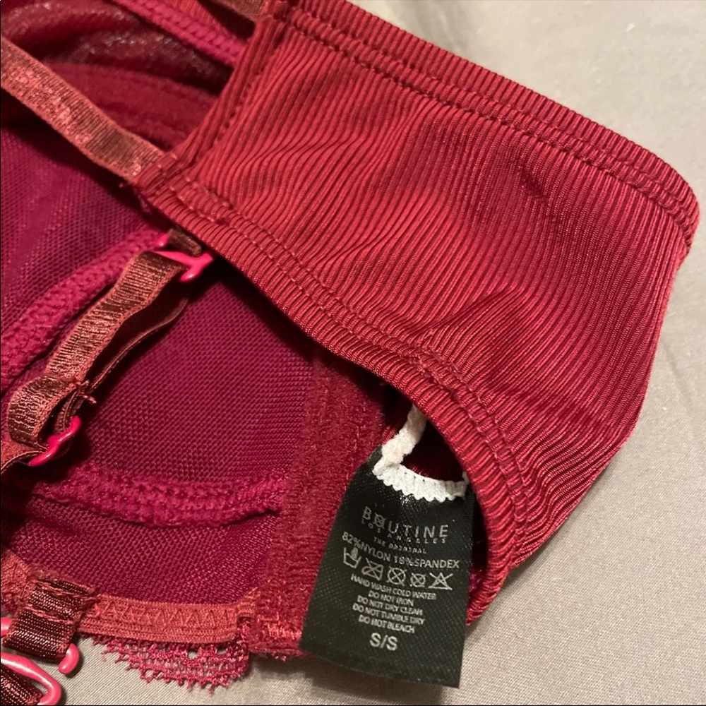 Boutine LA Plum Lace Ribbed Top - Picture 6 of 6